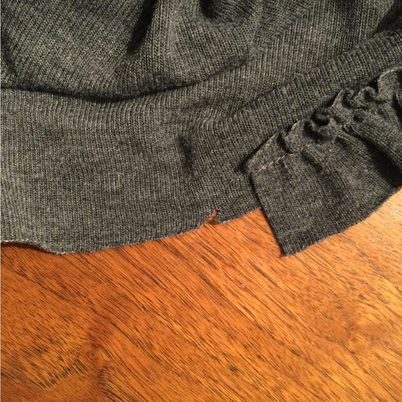 VENUS Ruffle Cowl Neck Tunic Top - Picture 7 of 8